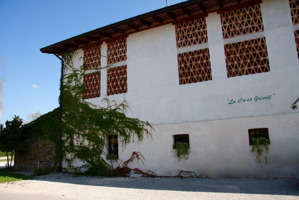 Casa Griunit Villa Capriva del Friuli Luaran gambar